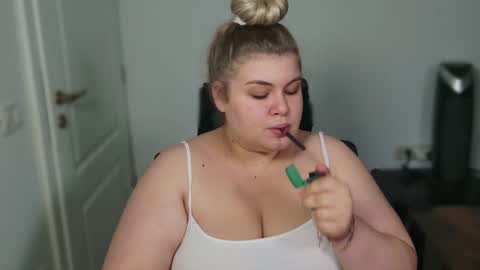 Ally online show from 10.03.25