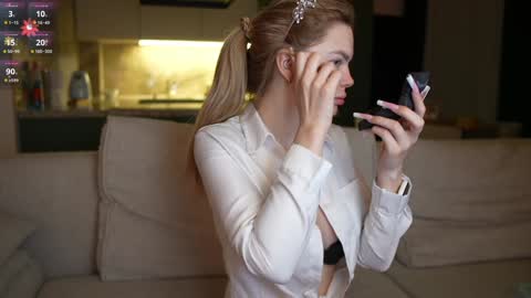 love you to123 online show from 12.18.25