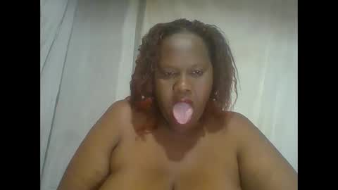 Lynn online show from 10.30.25