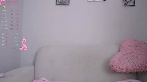 Snapshot of loveegirll chatting on 02.09.25 katalina   online show from 02.09.25