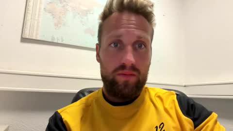 lovefuesse online show from 09.22.25