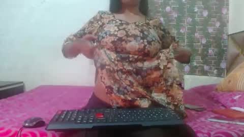 Snapshot of lovefunnitya chatting on 02.11.25 Divya online show from 02.11.25