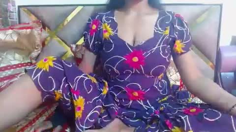 Snapshot of lovefunnitya chatting on 02.21.25 Divya online show from 02.21.25