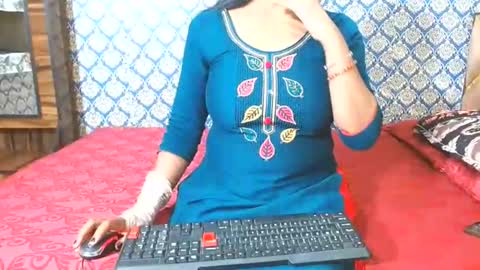 Snapshot of lovefunnitya chatting on 10.28.25 Divya online show from 10.28.25