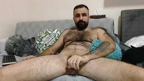 loveivat80 online show from 12.14.24