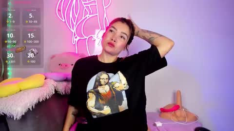    online show from 11.28.25