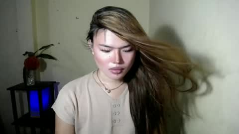 lovelily_xoxo online show from 06.29.26