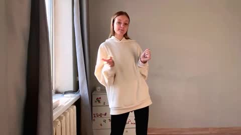 Ella online show from 11.17.25