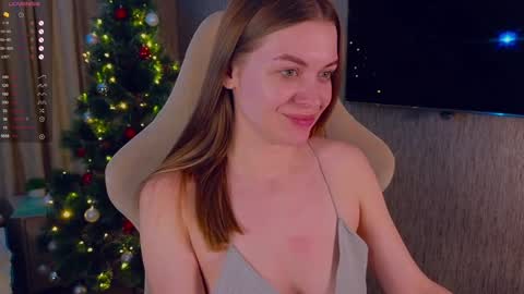 Snapshot of lovellalipss chatting on 12.15.24 Laura online show from 12.15.24