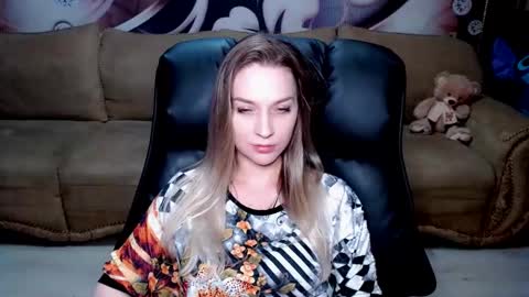 private open online show from 01.13.25