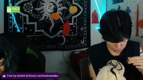 Alex  Violet online show from 10.29.25