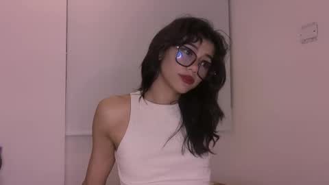 Snapshot of lovely_allys chatting on 10.02.25 Allyson 3 online show from 10.02.25