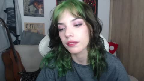 Snapshot of lovely_cass chatting on 12.07.24 Cassie online show from 12.07.24