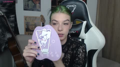 Snapshot of lovely_cass chatting on 12.20.24 Cassie online show from 12.20.24