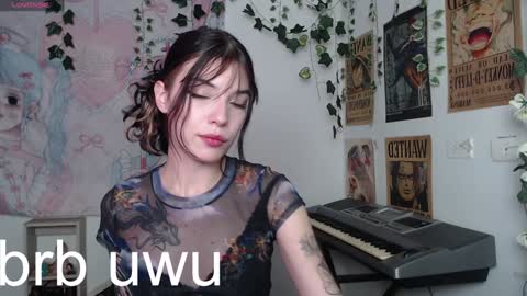 Snapshot of lovely_cass chatting on 12.22.24 Cassie online show from 12.22.24