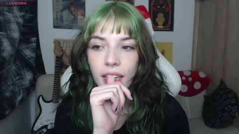 Snapshot of lovely_cass chatting on 12.26.24 Cassie online show from 12.26.24