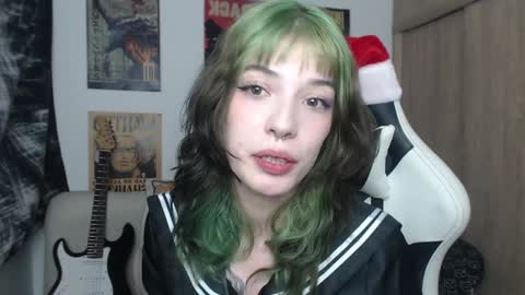 Snapshot of lovely_cass chatting on 12.27.24 Cassie online show from 12.27.24