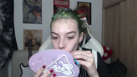 Snapshot of lovely_cass chatting on 12.27.24 Cassie online show from 12.27.24