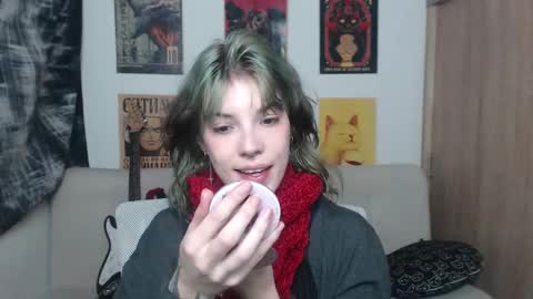 Snapshot of lovely_cass chatting on 02.18.25 Cassie online show from 02.18.25