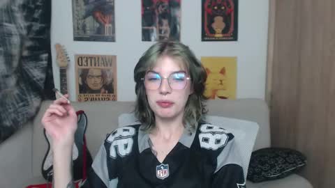 Snapshot of lovely_cass chatting on 02.20.25 Cassie online show from 02.20.25