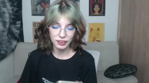 Snapshot of lovely_cass chatting on 02.23.25 Cassie online show from 02.23.25