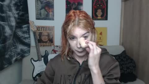 Snapshot of lovely_cass chatting on 03.04.25 Cassie online show from 03.04.25