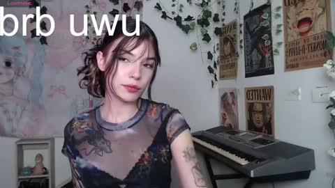 Snapshot of lovely_cass chatting on 03.06.25 Cassie online show from 03.06.25
