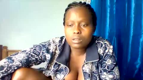 Snapshot of lovely_goodness chatting on 01.08.25 enid online show from 01.08.25