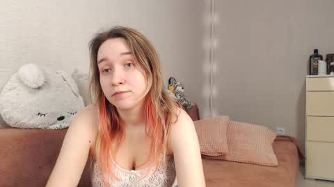 Lovely Hayley online show from 03.15.26