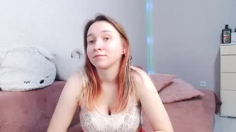 Snapshot of lovely_hayley chatting on 05.26.26 Lovely Hayley online show from 05.26.26