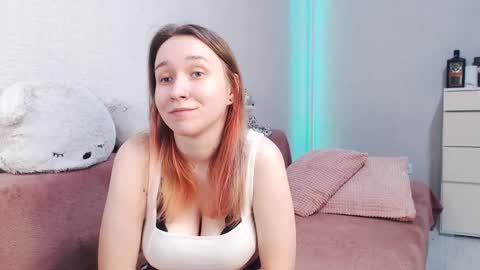 Snapshot of lovely_hayley chatting on 05.28.26 Lovely Hayley online show from 05.28.26