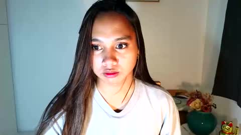 Snapshot of lovely_kate14 chatting on 11.28.25 lovely_kate14 online show from 11.28.25