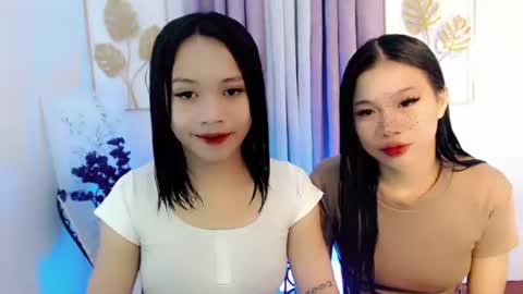 lovely_lianne online show from 10.22.25