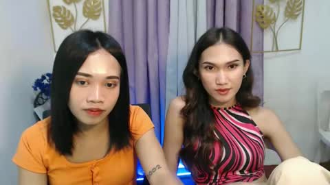lovely_lianne online show from 11.18.25