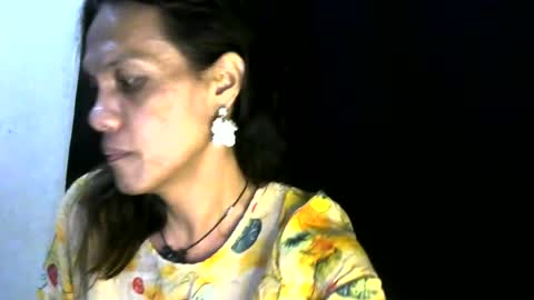 Snapshot of lovely_manificent4u chatting on 07.26.26 Lest online show from 07.26.26