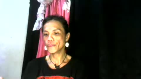 Snapshot of lovely_manificent4u chatting on 08.05.26 Lest online show from 08.05.26