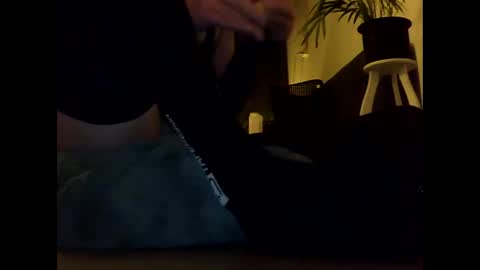 Snapshot of lovely_me165244 chatting on 12.24.24 mooie man online show from 12.24.24