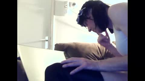 Snapshot of lovely_me165244 chatting on 02.27.25 mooie man online show from 02.27.25