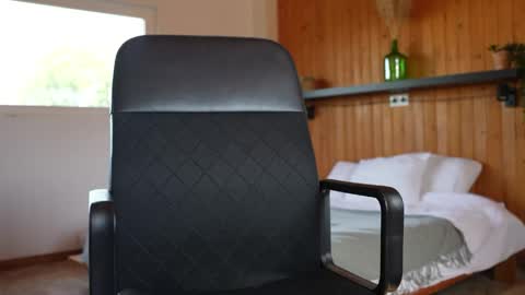 Natasha - IG  online show from 04.19.26