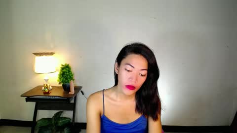 lovely_nathaliax online show from 02.15.25