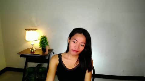 lovely_nathaliax online show from 02.16.25