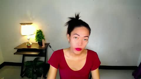 lovely_nathaliax online show from 02.22.25