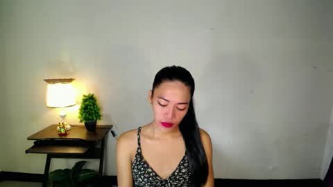 lovely_nathaliax online show from 02.23.25