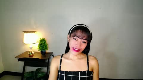 lovely_nathaliax online show from 02.24.25