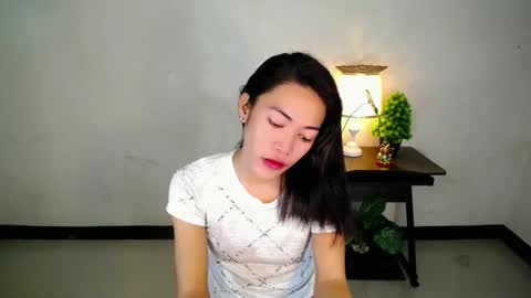 lovely_nathaliax online show from 02.25.25