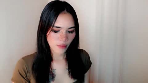 Snapshot of lovely_nekaxoxo chatting on 09.29.25 neka online show from 09.29.25