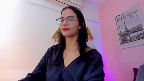 Snapshot of lovely_oliviaa chatting on 06.15.26 Olivia online show from 06.15.26