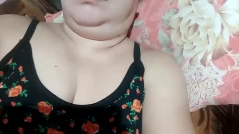 Snapshot of lovely_orchid chatting on 01.19.25 lovely_orchid online show from 01.19.25