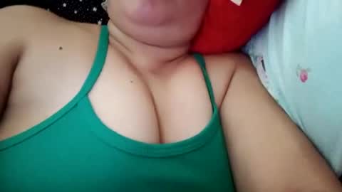 Snapshot of lovely_orchid chatting on 02.03.25 lovely_orchid online show from 02.03.25