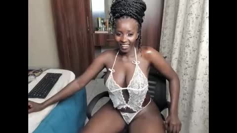 Snapshot of lovely_princes1 chatting on 10.07.25 I  am witty online show from 10.07.25